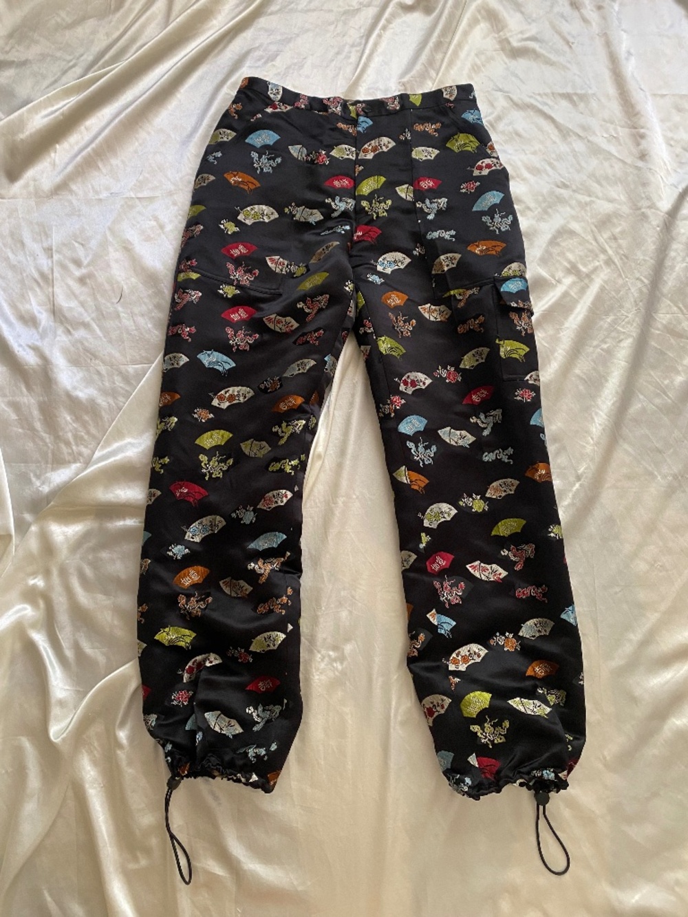 Rare Vintage y2k Satin Chinese Fan MultiColor Embroidered Cargo Pants Size 1 / M